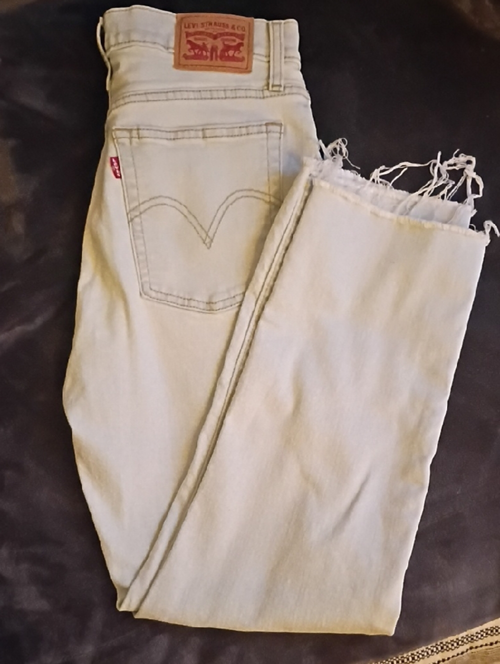Levi's Women's Light Blue Straight Leg Jeans